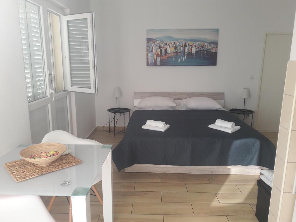 Apartment Tea Primošten Eksteriør bilde