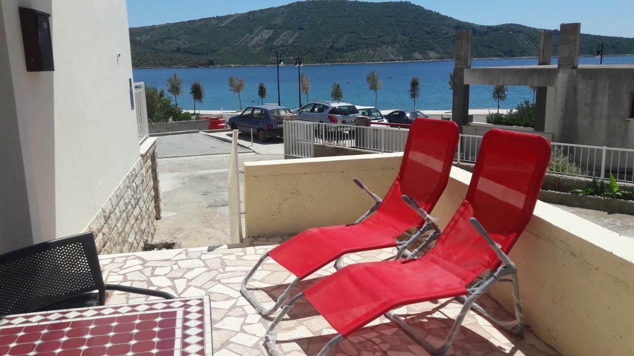 Apartment Tea Primošten Eksteriør bilde